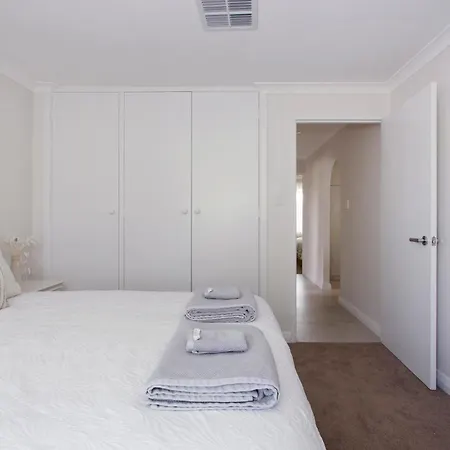 Maylands Riverside City Retreat Perth Exterior photo