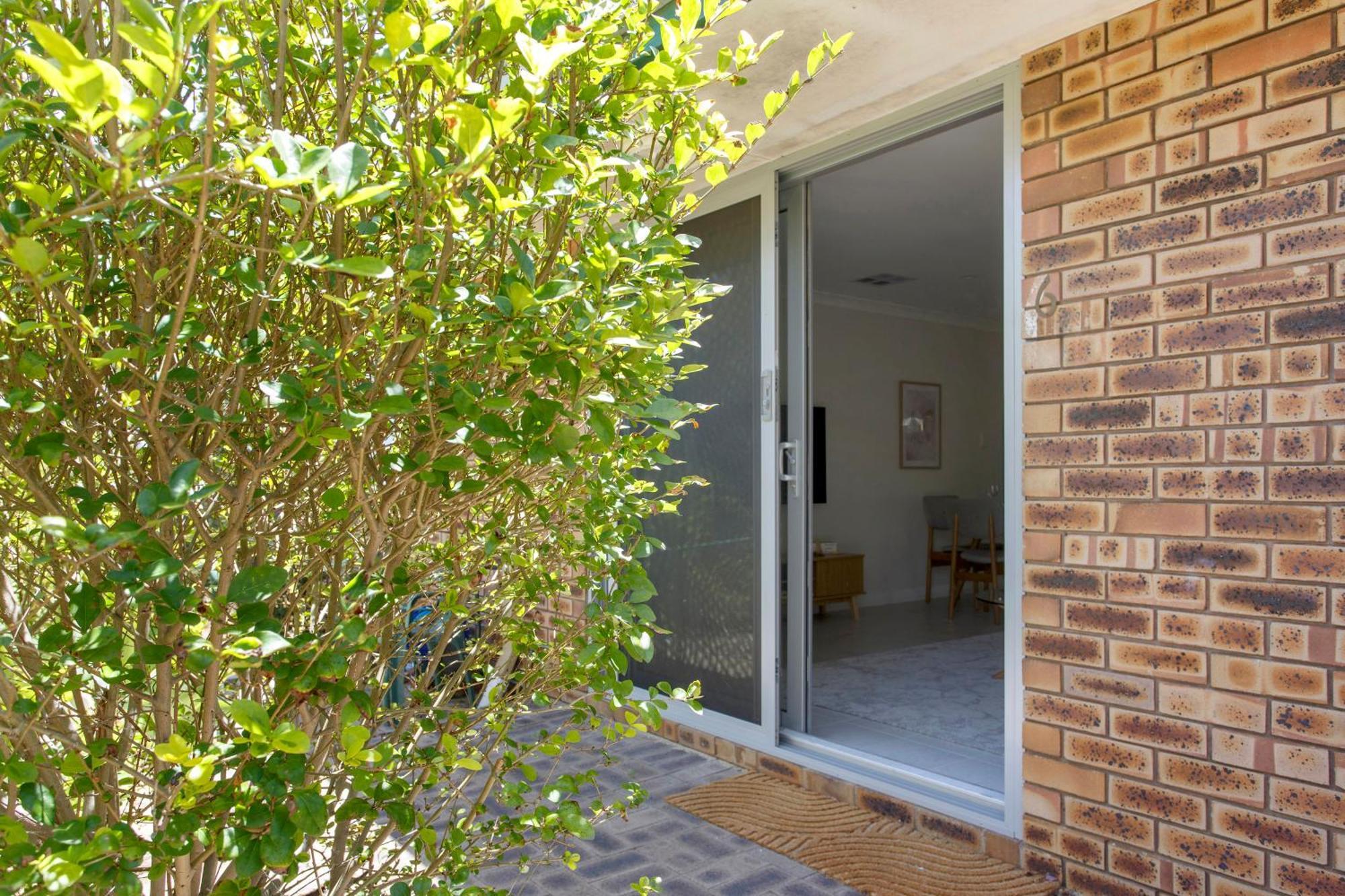 Maylands Riverside Retreat