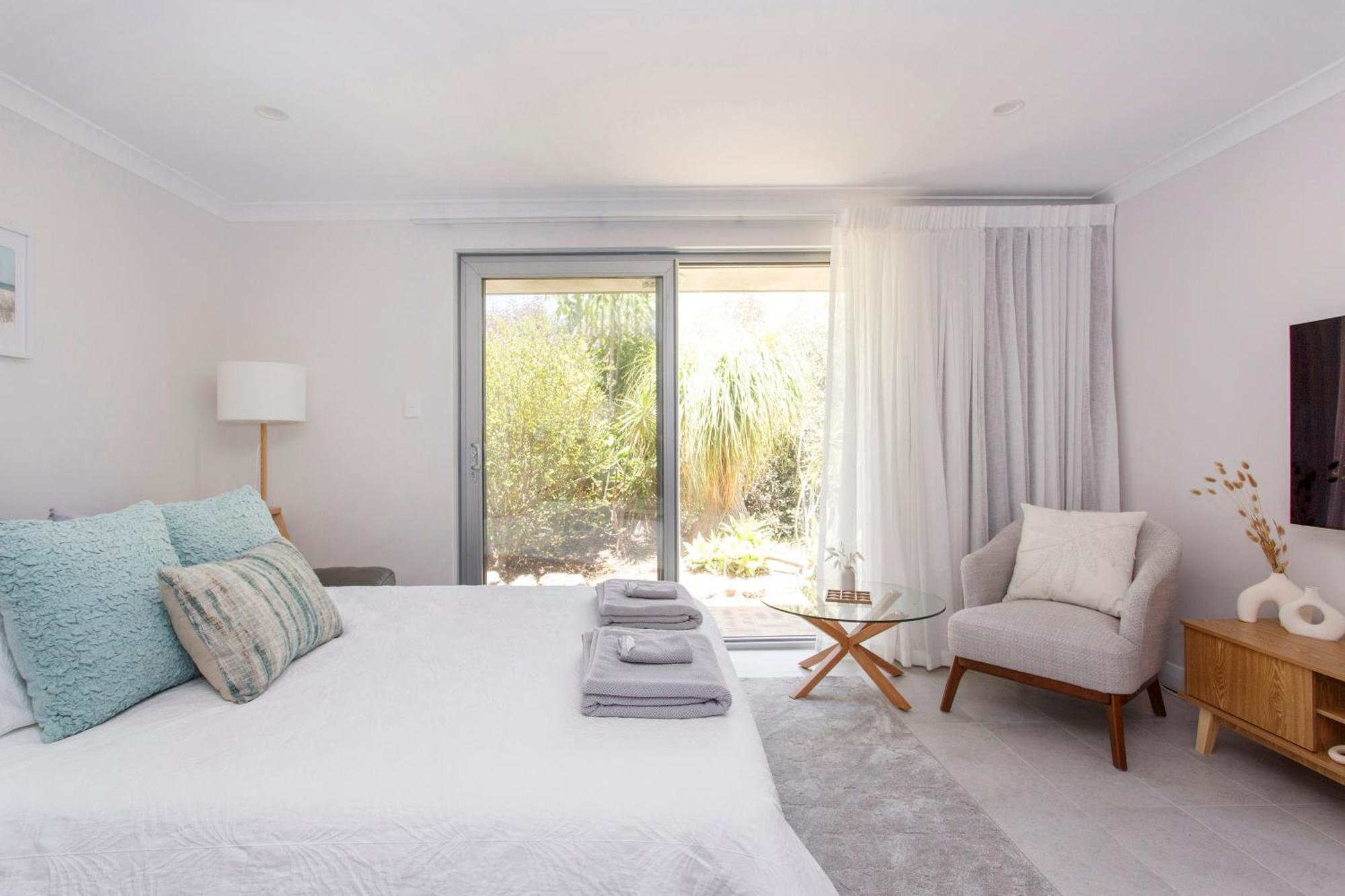 Maylands Riverside Retreat *