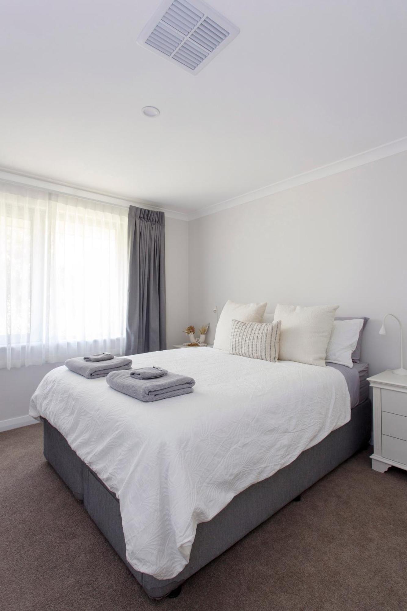 Maylands Riverside Retreat Apartment *